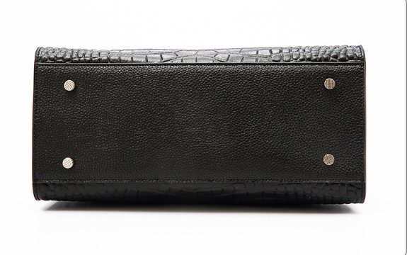 New Womens Casual Cowhide Crossbody Bag - Image 4