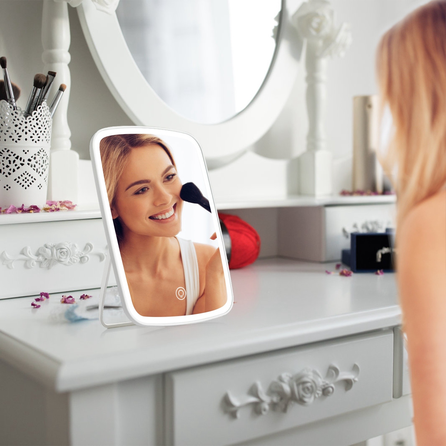1Pc 5.98x8.62in Lighted Makeup Mirror Vanity Desk Mirror Small LED Mirror With 3 Light Colors Touch Screen Brightness Adjustable USB Rechargeable - Image 9